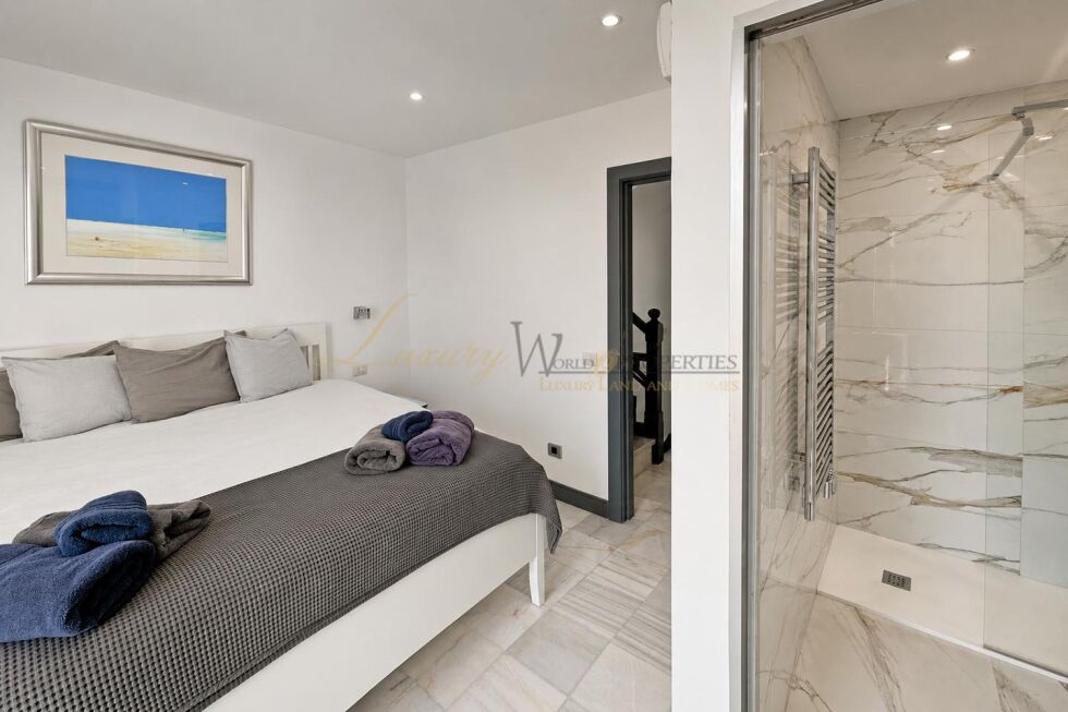 Villa for sale in  Playa de las Américas, Spain - LWP7023 Parque Santiago 3-Las Americas L