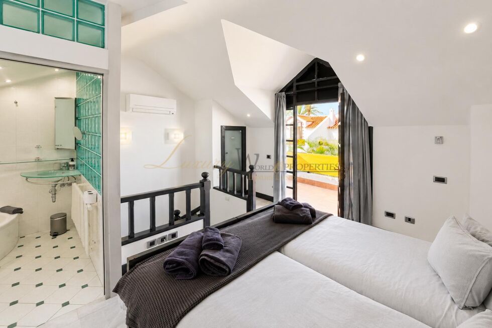 Villa for sale in  Playa de las Américas, Spain - LWP7023 Parque Santiago 3-Las Americas L