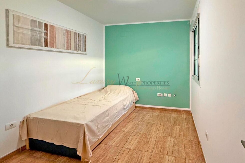 Villa for sale in  Santa Margarida, Spain - LWP7110A Casa en Llano del Camello (A)