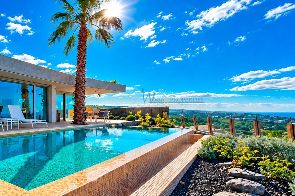 Villa for sale in  Piedra Hincada, Spain - LWP7169 Villa de Tenis-Abama Golf Resort