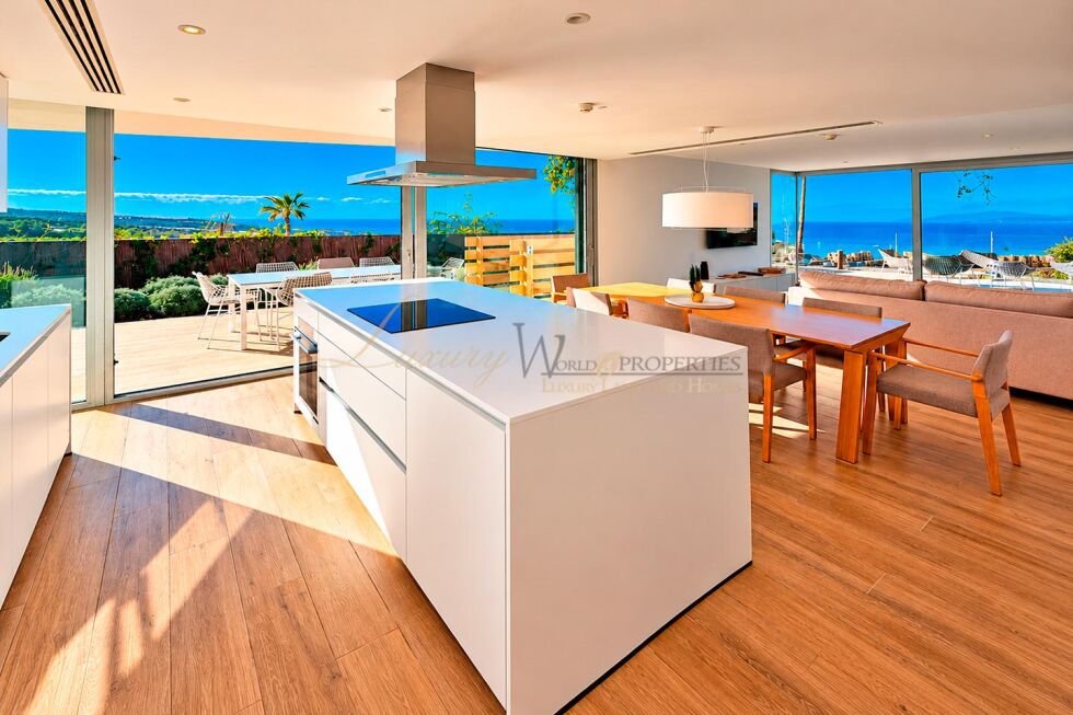 Villa for sale in  Piedra Hincada, Spain - LWP7169 Villa de Tenis-Abama Golf Resort