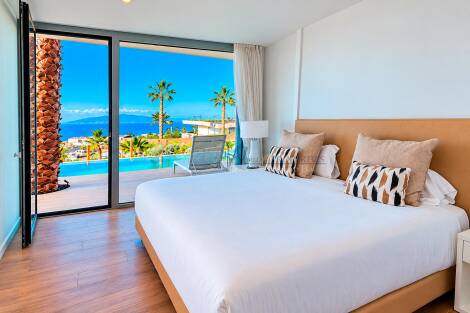Villa for sale in  Piedra Hincada, Spain - LWP7169 Villa de Tenis-Abama Golf Resort