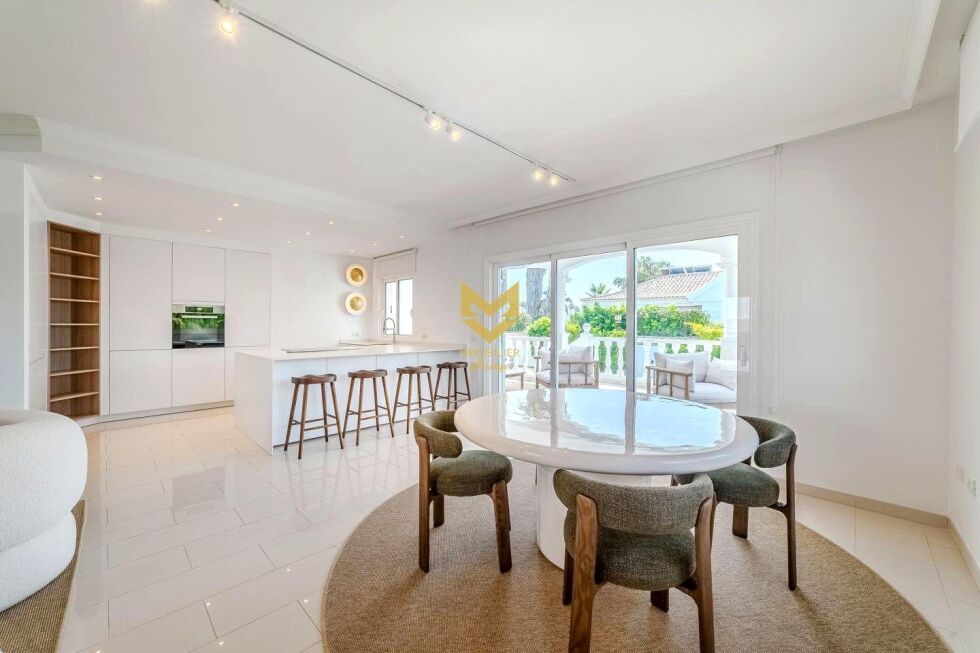 Villa for sale in  Barranco de las Torres, Spain - P00036