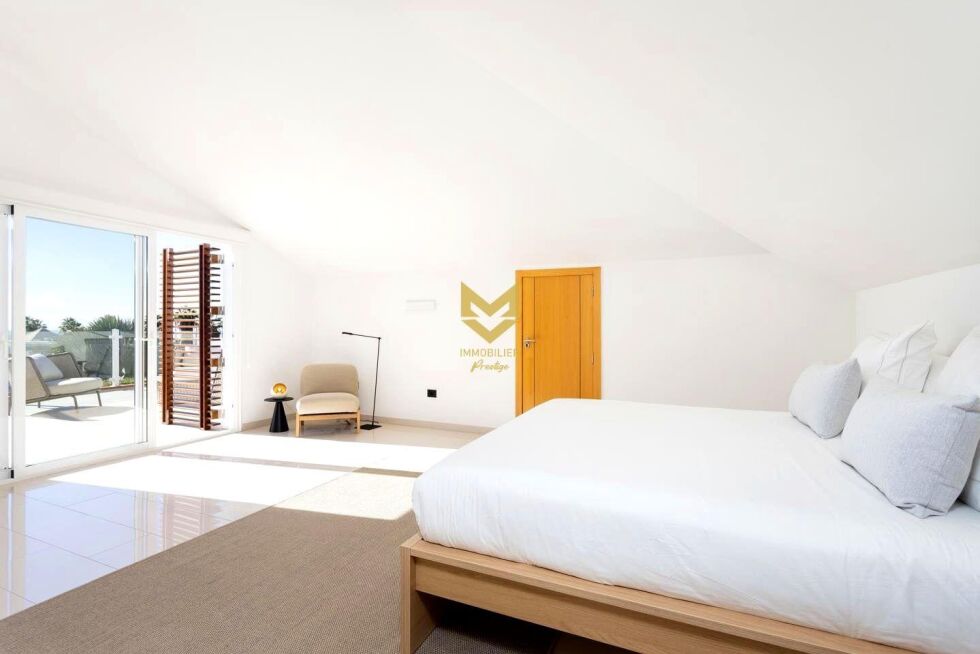 Villa for sale in  Barranco de las Torres, Spain - P00036
