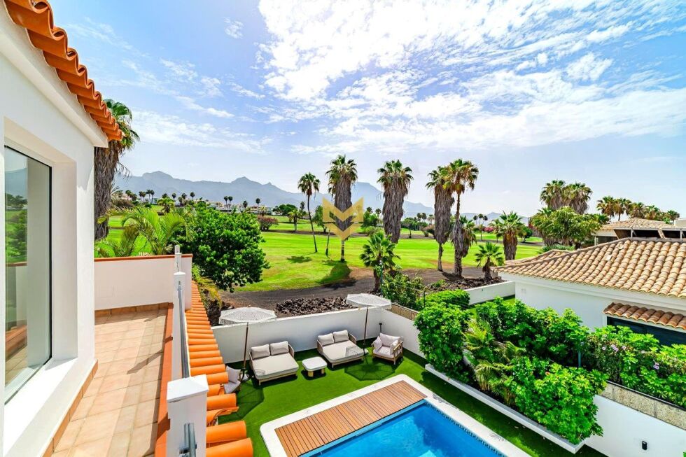 Villa for sale in  Barranco de las Torres, Spain - P00036