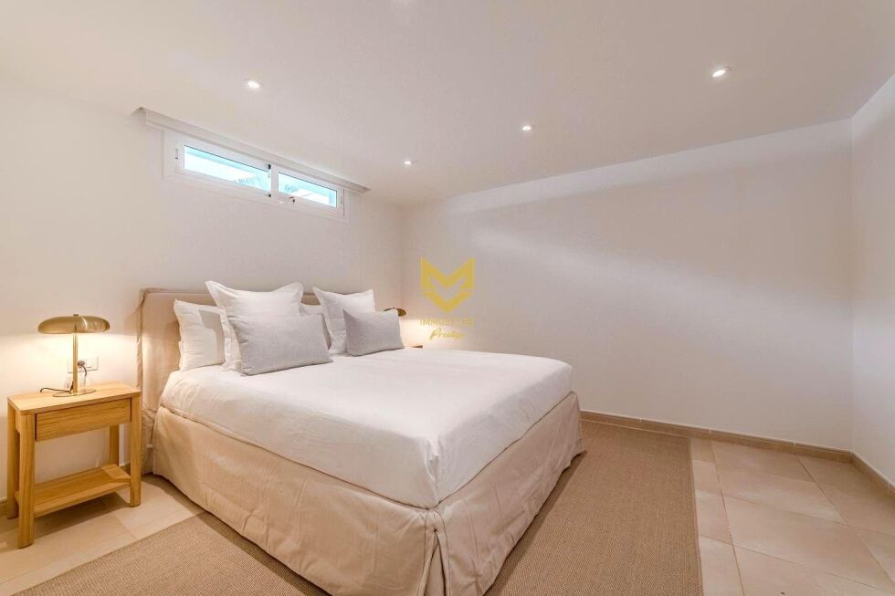 Villa for sale in  Barranco de las Torres, Spain - P00036