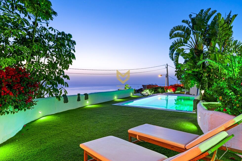 Villa for sale in  Tejina de Isora, Spain - P00073