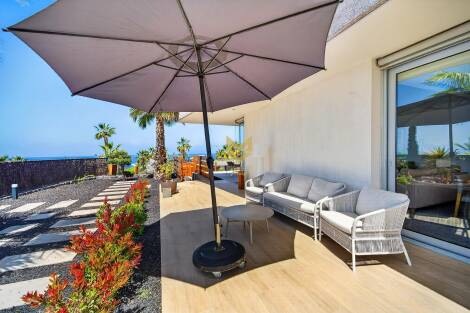 Villa for sale in  Piedra Hincada, Spain - P00106