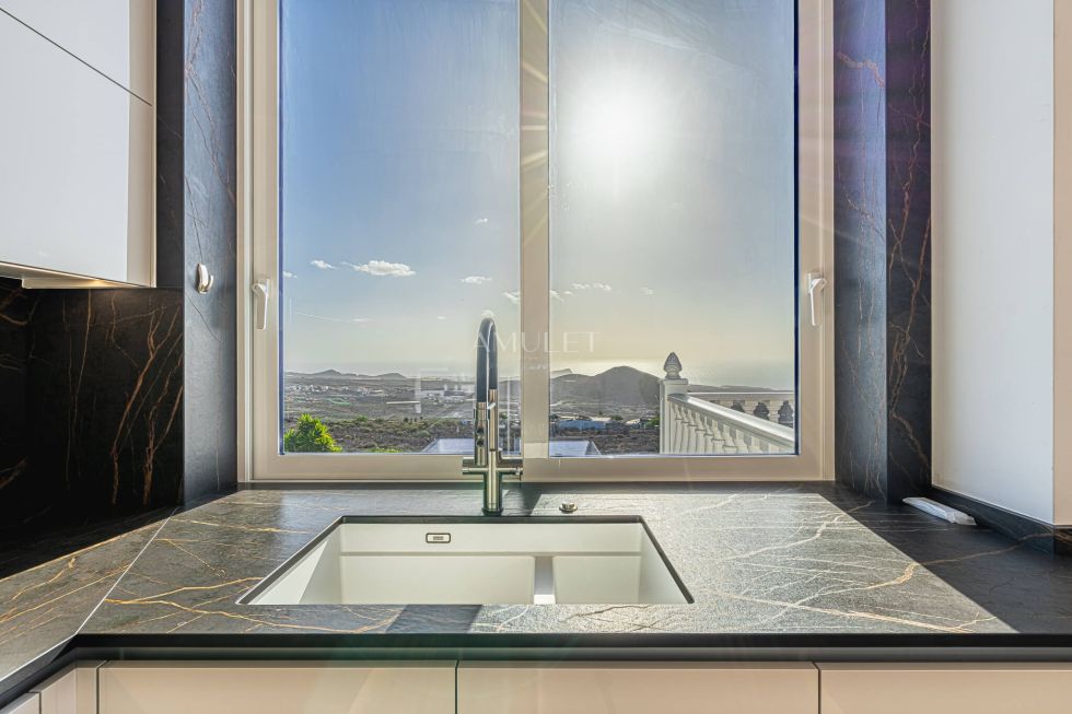 Villa for sale in  El Rincón, Spain - P2258