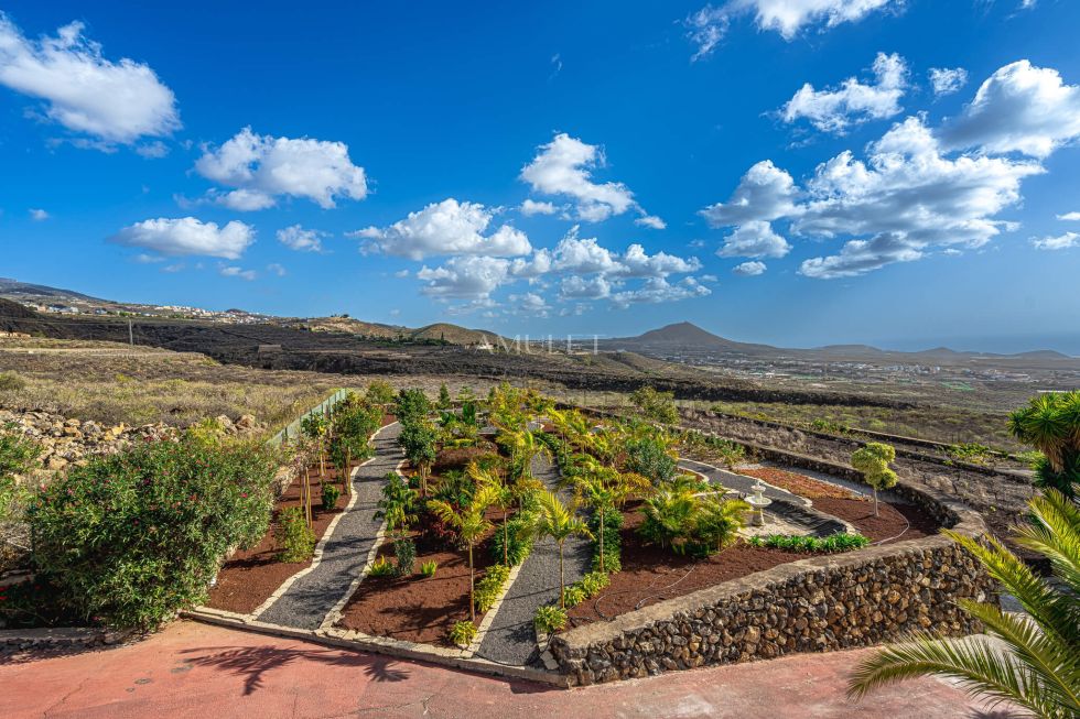 Villa for sale in  El Rincón, Spain - P2258