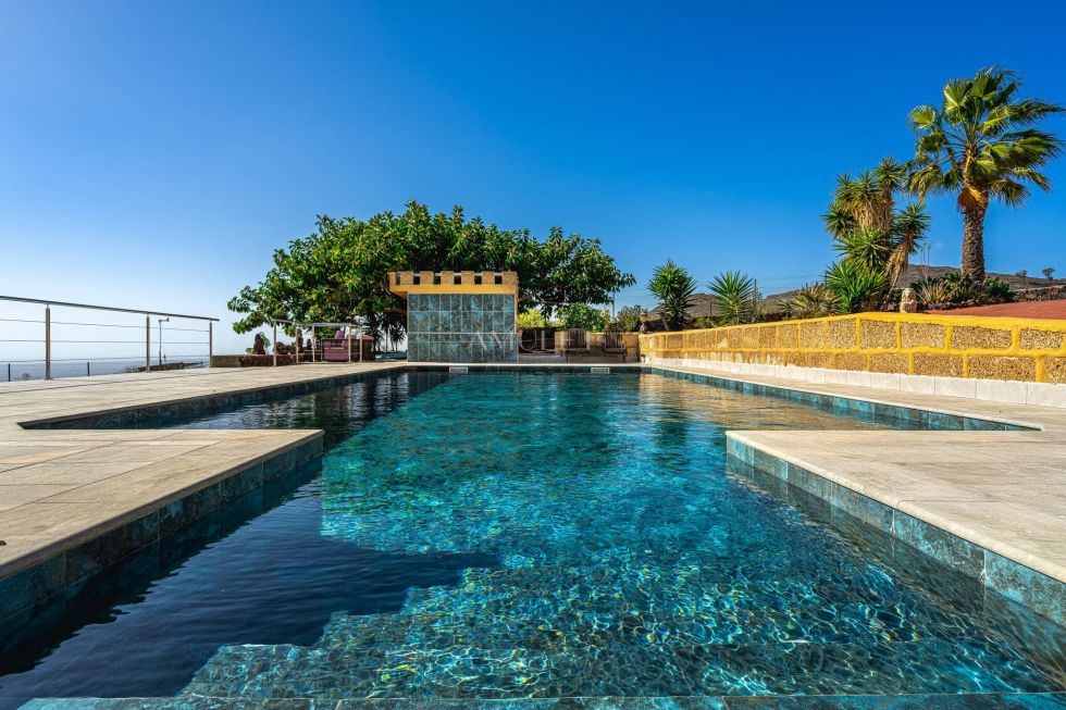 Villa for sale in  El Rincón, Spain - P2258