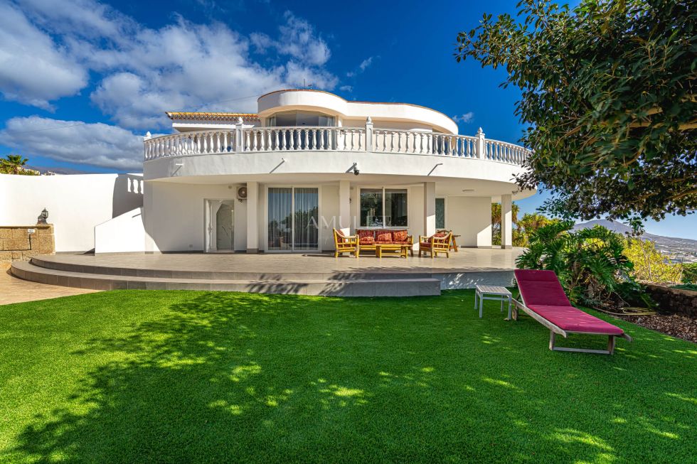 Villa for sale in  El Rincón, Spain - P2258