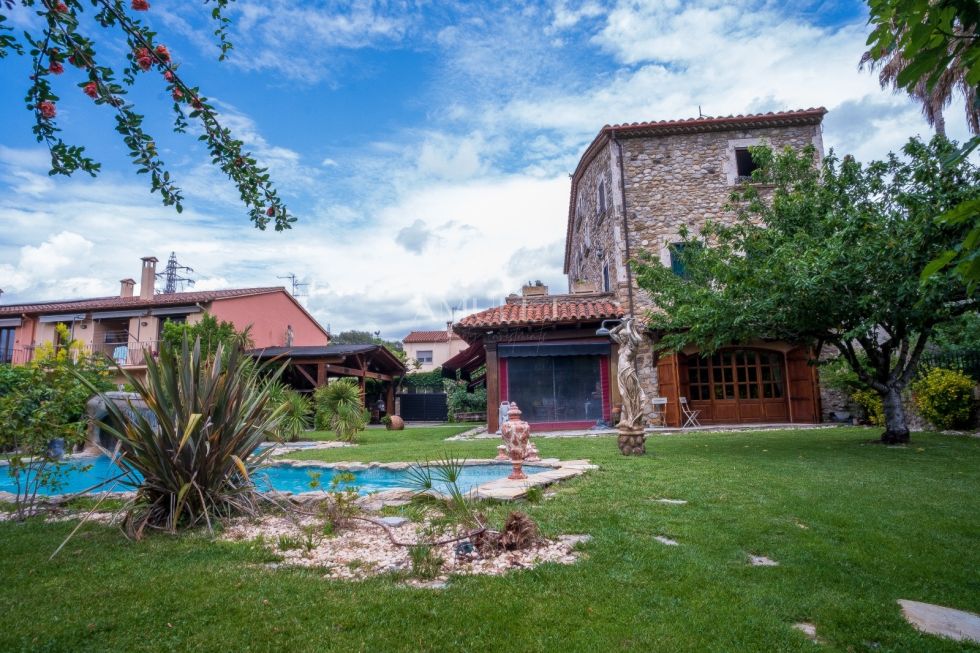 Villa for sale in  Girona, Spain - P2272