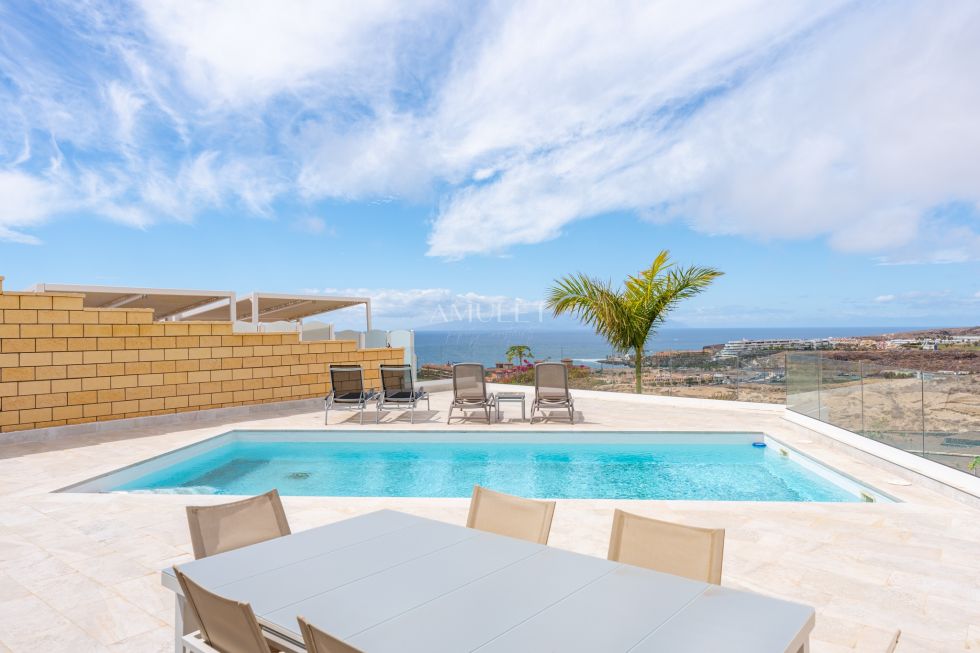 Villa for sale in  Costa Adeje-Playas del Duque, Spain - P2275