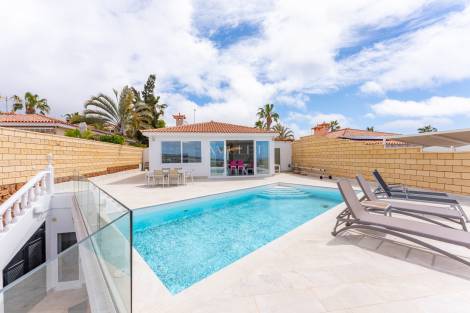 Villa for sale in  Costa Adeje-Playas del Duque, Spain - P2275