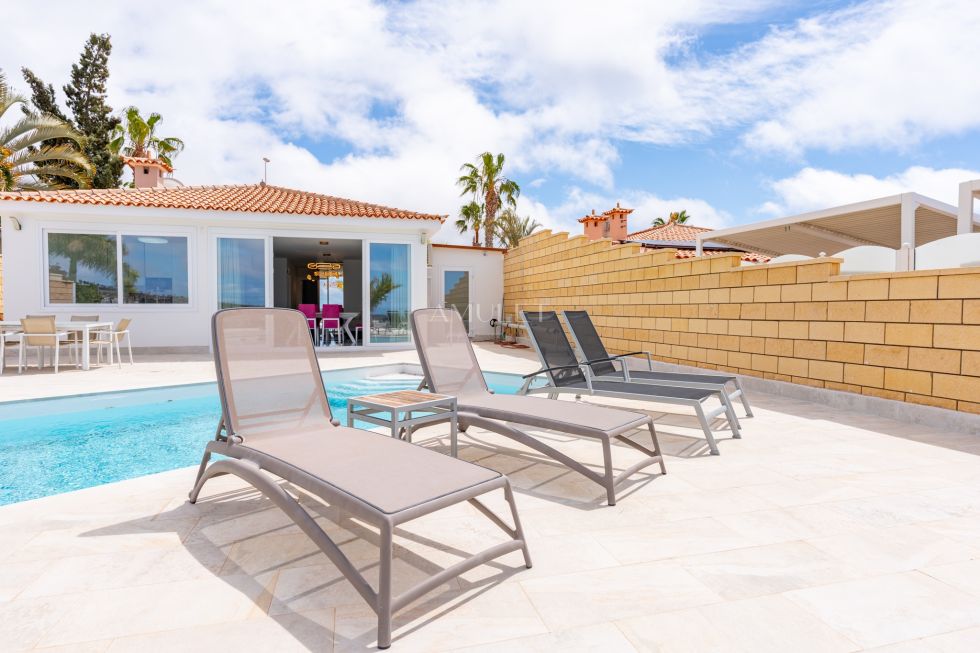 Villa for sale in  Costa Adeje-Playas del Duque, Spain - P2275