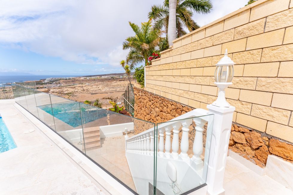 Villa for sale in  Costa Adeje-Playas del Duque, Spain - P2275