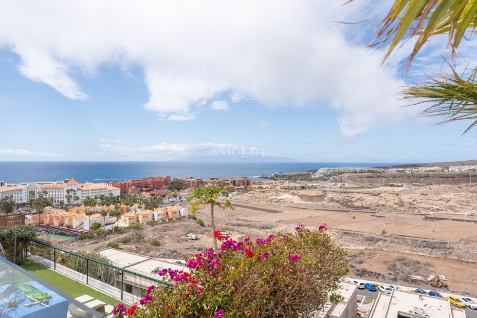 Villa for sale in  Costa Adeje-Playas del Duque, Spain - P2275