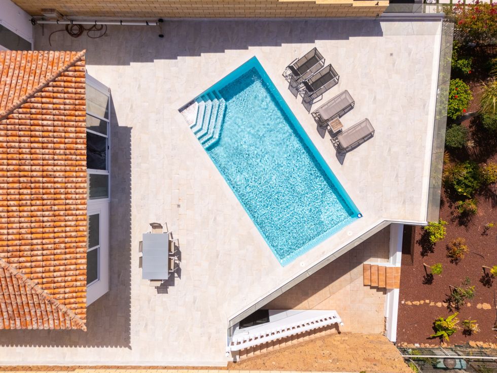 Villa for sale in  Costa Adeje-Playas del Duque, Spain - P2275