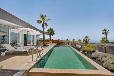 Villa for sale in  Piedra Hincada, Spain - P2528