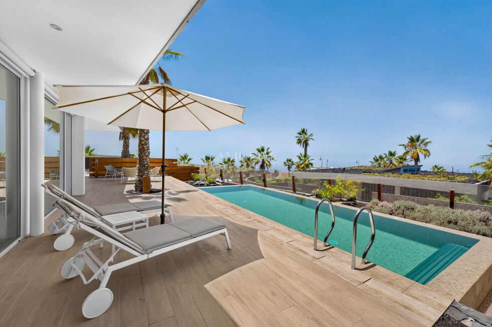 Villa for sale in  Piedra Hincada, Spain - P2528