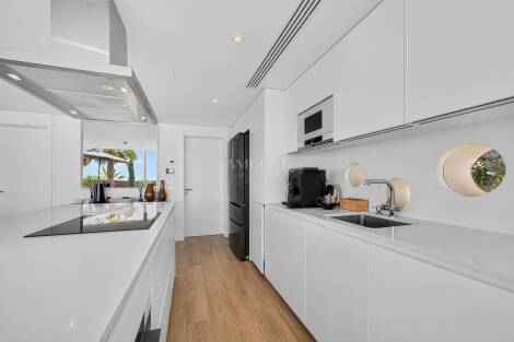 Villa for sale in  Piedra Hincada, Spain - P2528