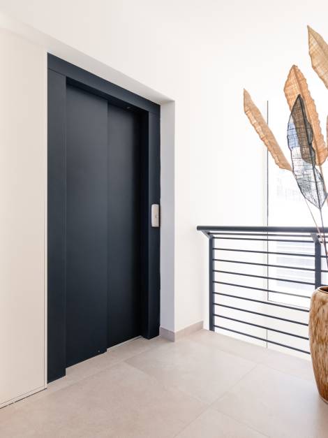 Villa for sale in  Costa Adeje, Spain - TR-3026