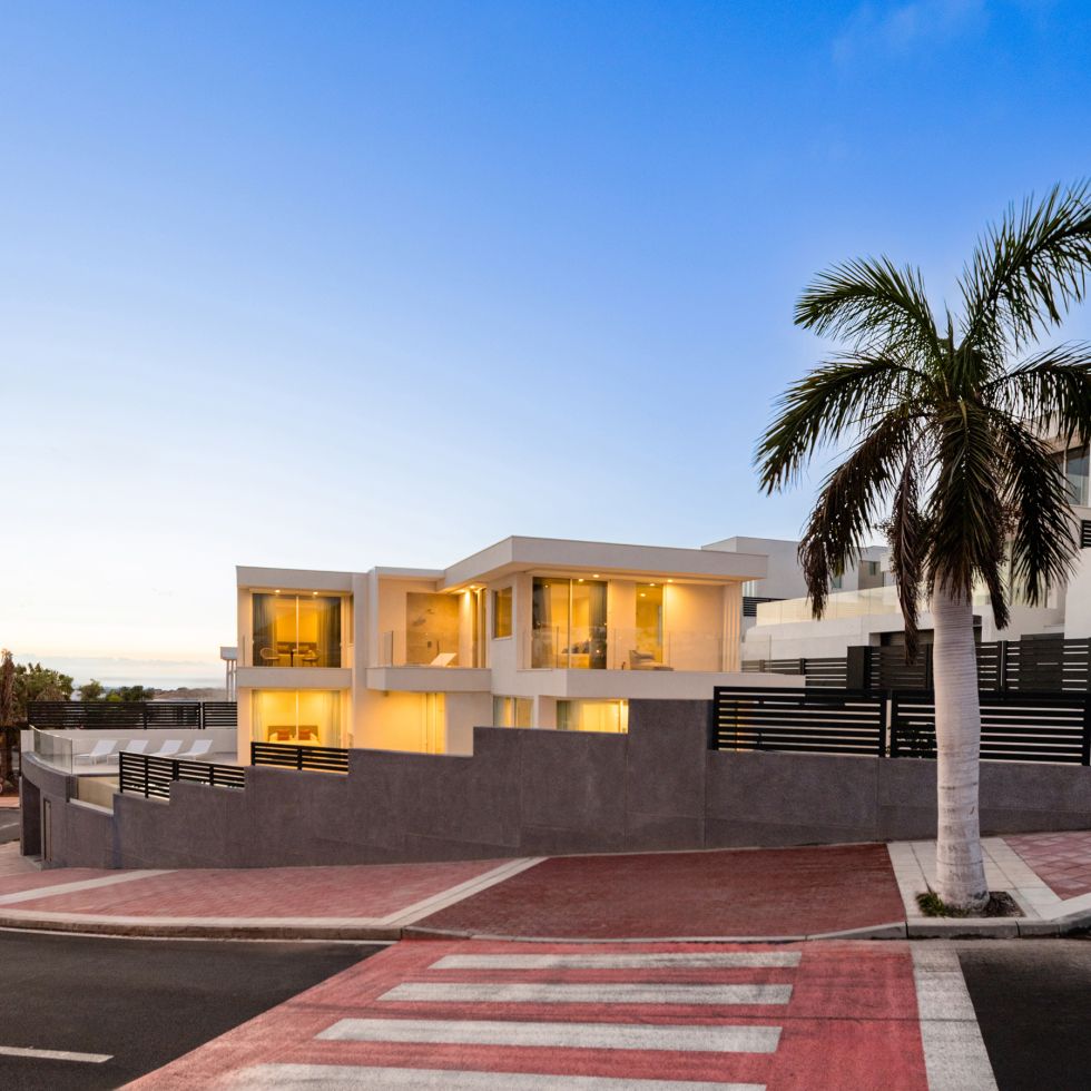 Villa for sale in  Costa Adeje, Spain - TR-3026