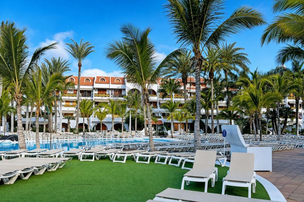 Villa for sale in  Tenerife, Spain - OP7023 Parque Santiago 3 -Las Americas L