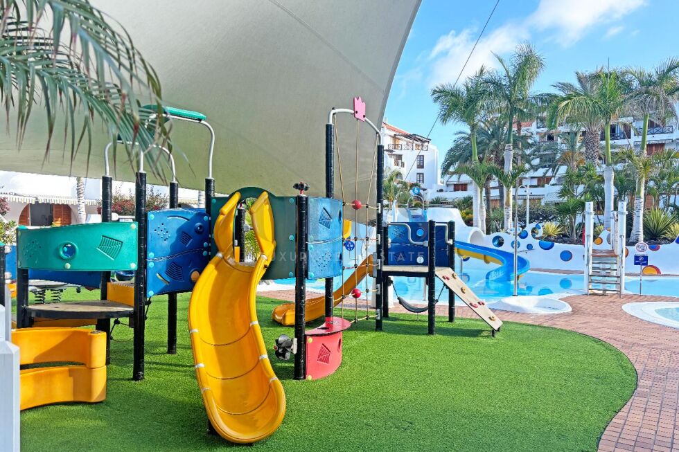 Villa for sale in  Tenerife, Spain - OP7023 Parque Santiago 3 -Las Americas L