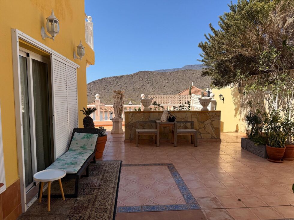 Villa for sale in  Torviscas Bajo, Spain - P00072