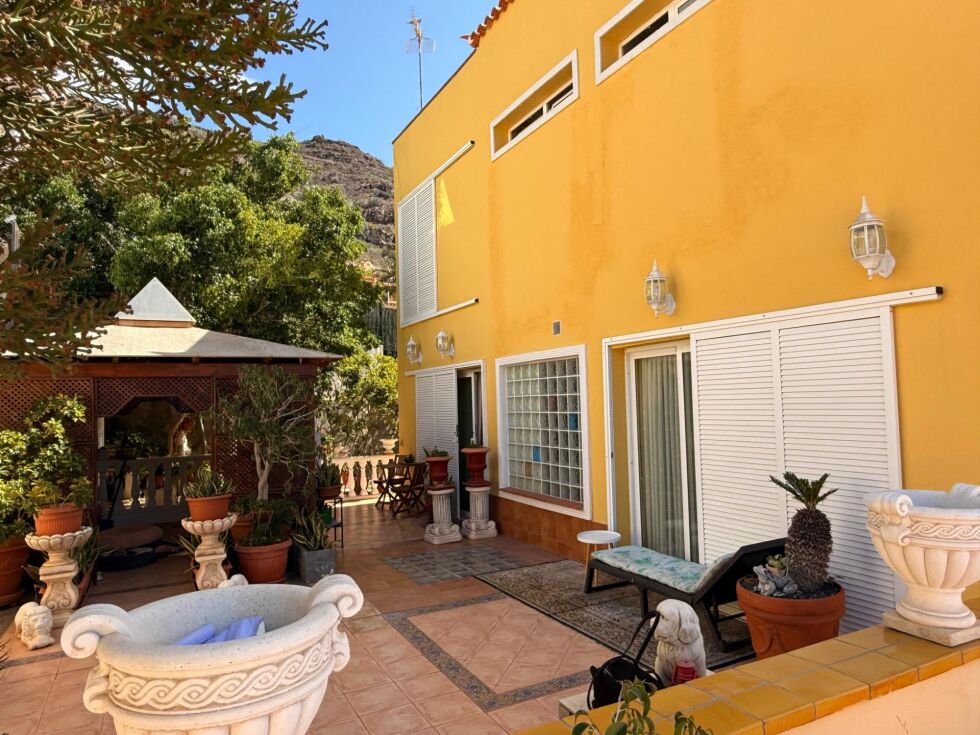 Villa for sale in  Torviscas Bajo, Spain - P00072
