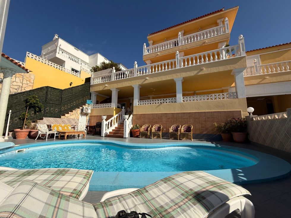 Villa for sale in  Torviscas Bajo, Spain - P00072