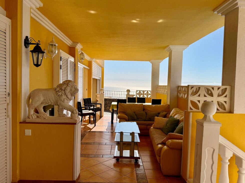 Villa for sale in  Torviscas Bajo, Spain - P00072