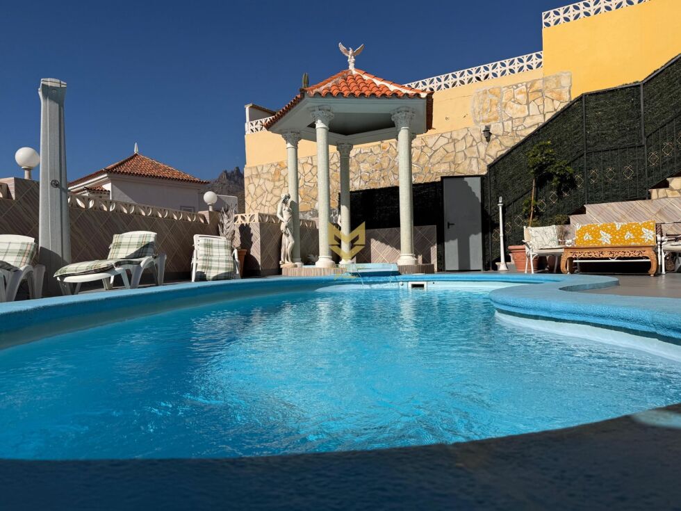 Villa for sale in  Torviscas Bajo, Spain - P00072