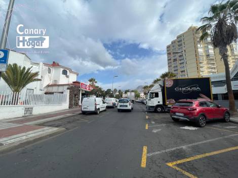 Warehouse for sale in  Arona, Spain - 056661